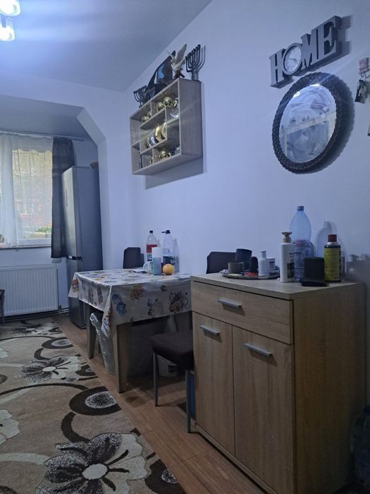 Vând apartament 2camere micro 4