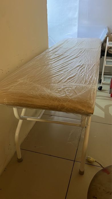 Продается кушетка 20000