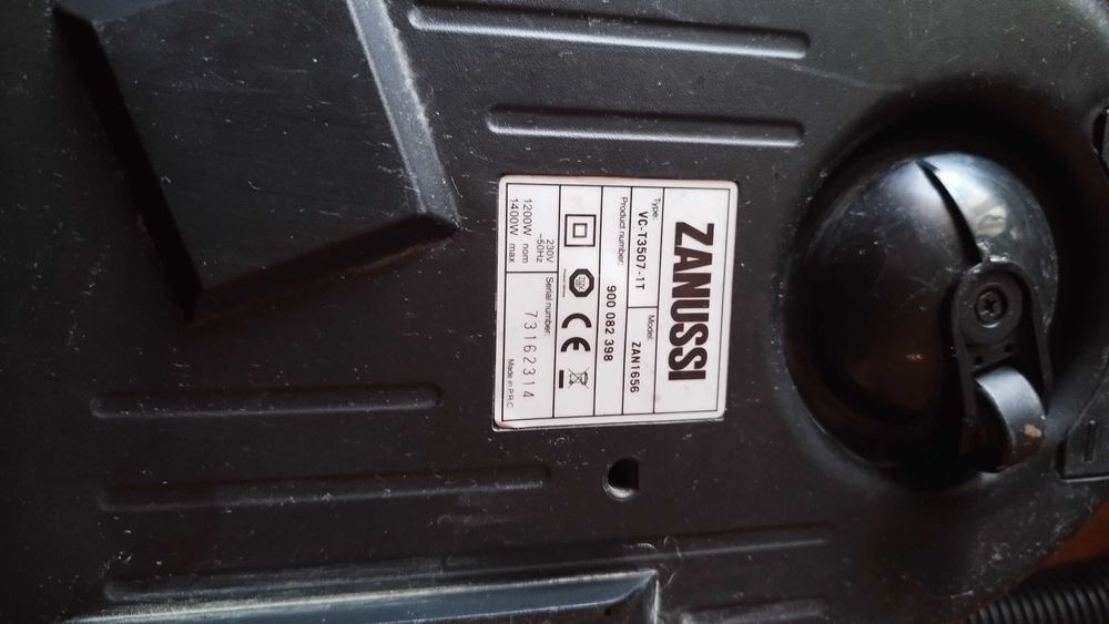 Пылесос    Zanussi