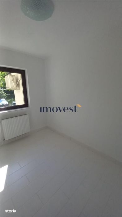 De inchiriat spatiu comercial (se poate folosi si pentru birou)