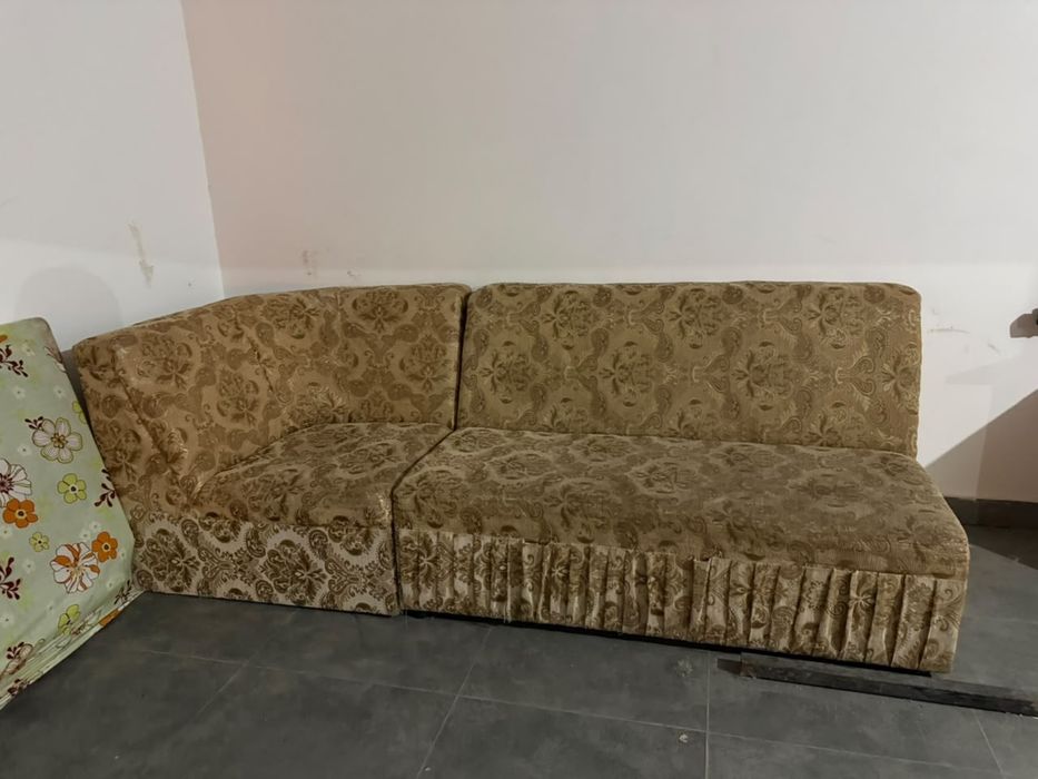 Продается диван срочно