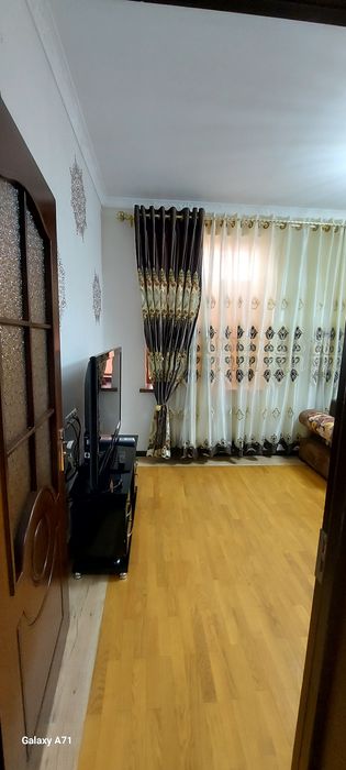 Продаётся 2х комнатная квартира центре города, ориентир  кинотеатр