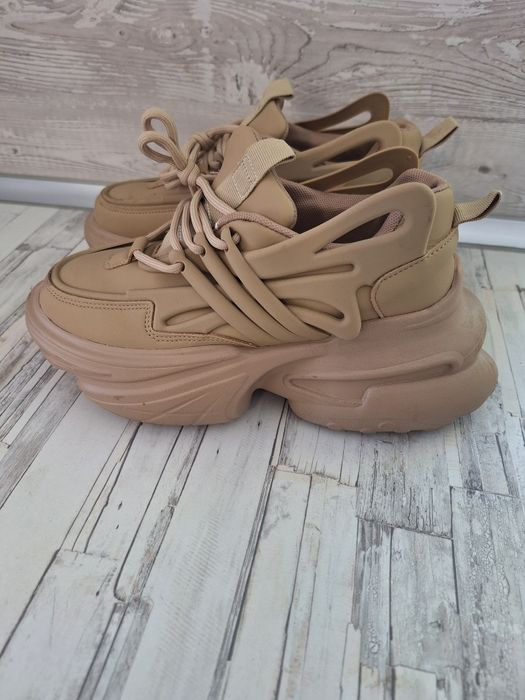 Супер актуални сникърси