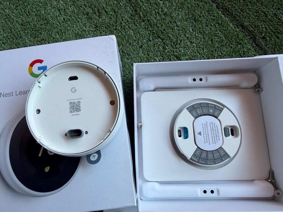 Termostat inteligent 3rd Generation Learning Thermostat, Google Nest, Wi-Fi, Alb