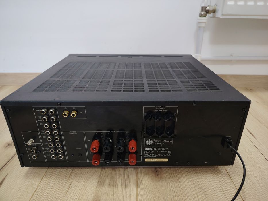 Amplificator Yamaha AX-870/8 finali