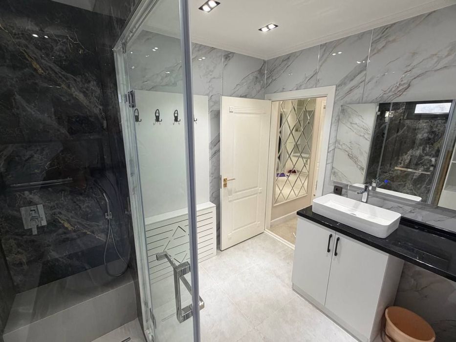 3/1/5 80м2 ялангач It Park продам рядом с БИЙ евро ремонт