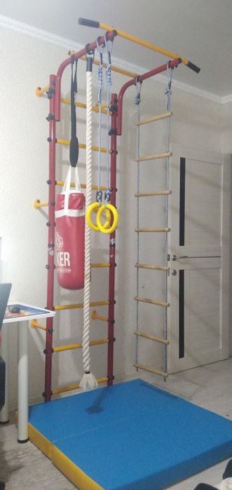 Шведская стенка в комнату