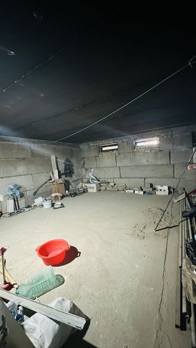 1-etaj 2 xonali qilingan 56m2 + podval 40m2 6-mkr