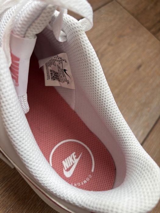 Дамски кецове -  р-р 40,5 Nike Court Vision Alta