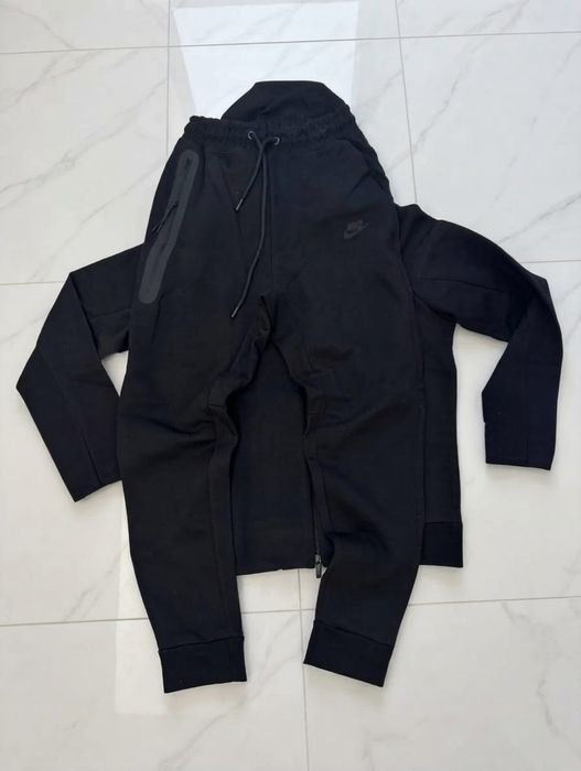 Trening NIKE Tech Negru / Set Complet