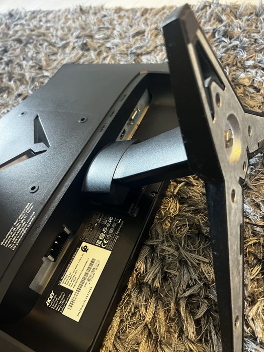 Monitor gaming LED VA Acer Nitro 21.5  Full HD HDMI 1ms Negru QG221Q