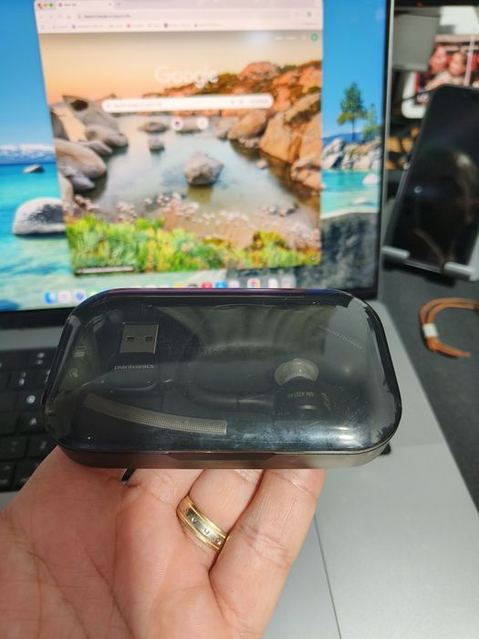 Casca Plantronics Voyager Legend