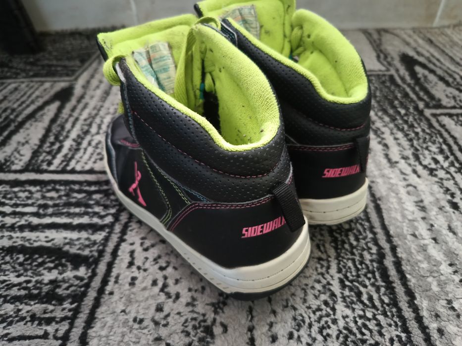 Adidasi cu role sidewalk sport