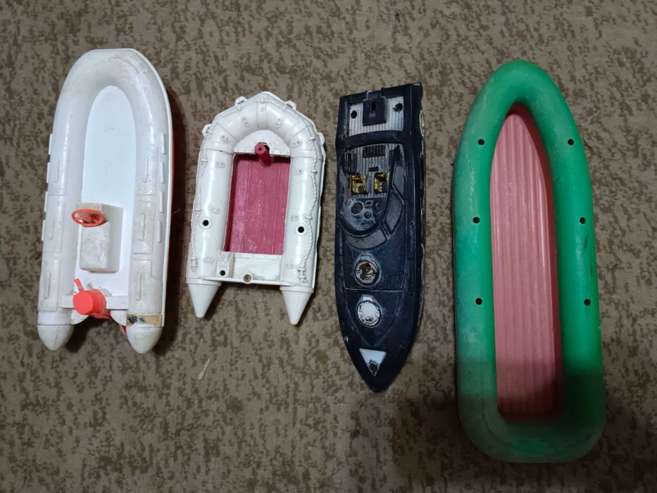 Продаются игрушки за все цена