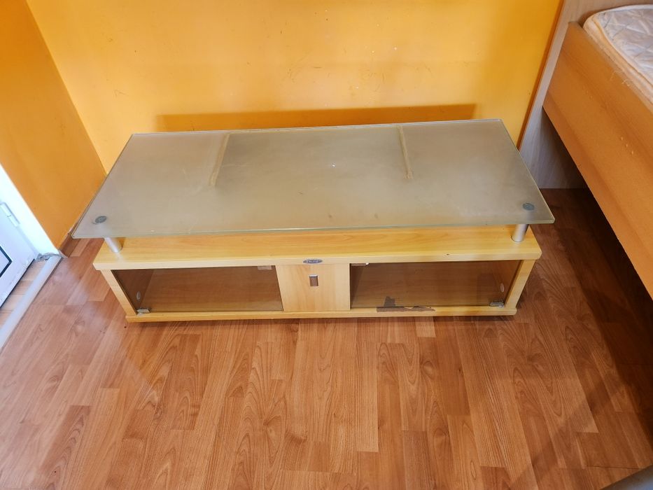 Телевизионна  масичка