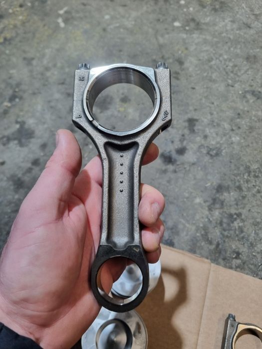 Piston / Biela N57D30C Bmw F10 F11 M550d x5 x6 M50d 750d  F01 381cp