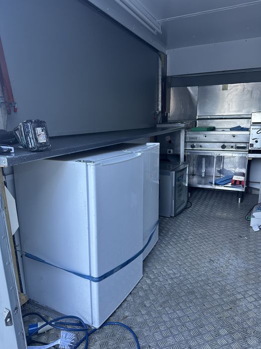 Търговска каравана / мобилна кухня