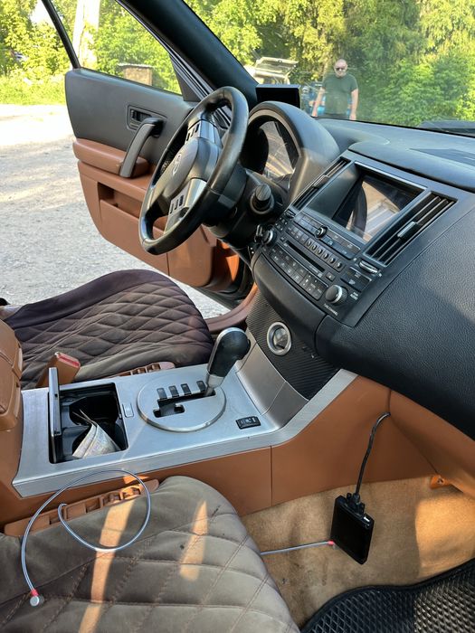 Продам Infiniti F35