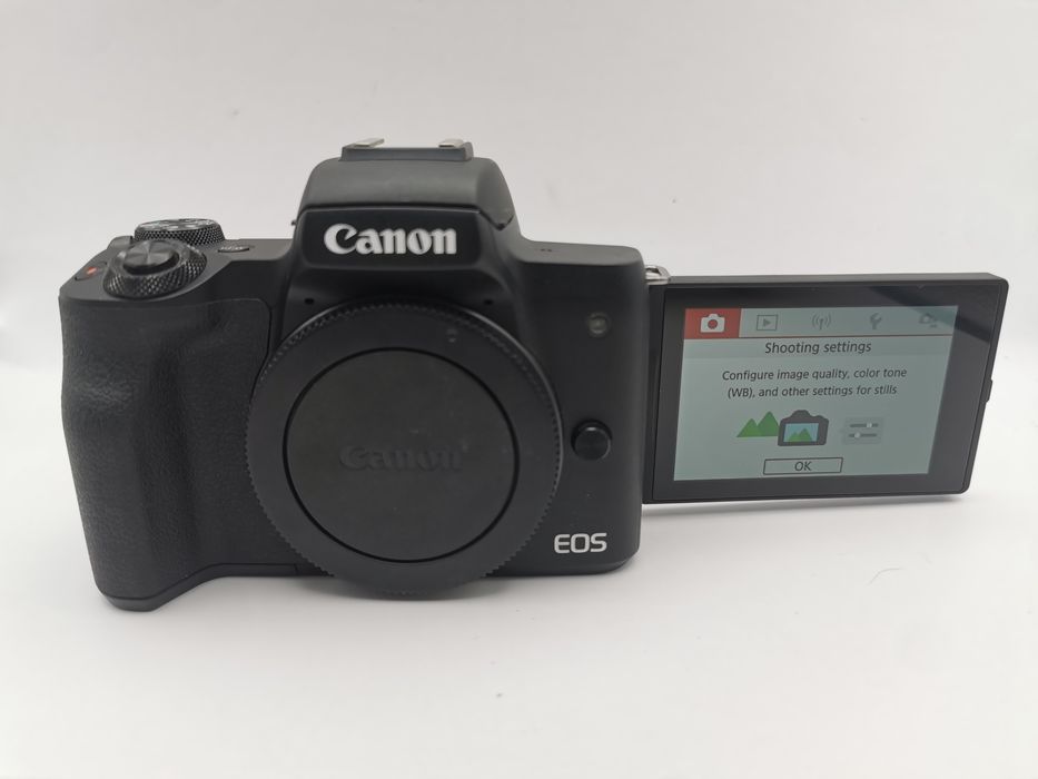Kit canon M50 Mark ii + obiectiv 15-45mm