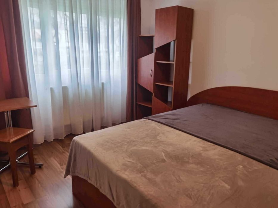 Închiriez Ap 2 cam.50 mp, Bv.dul Gării,vis a vis de Piața Dacia