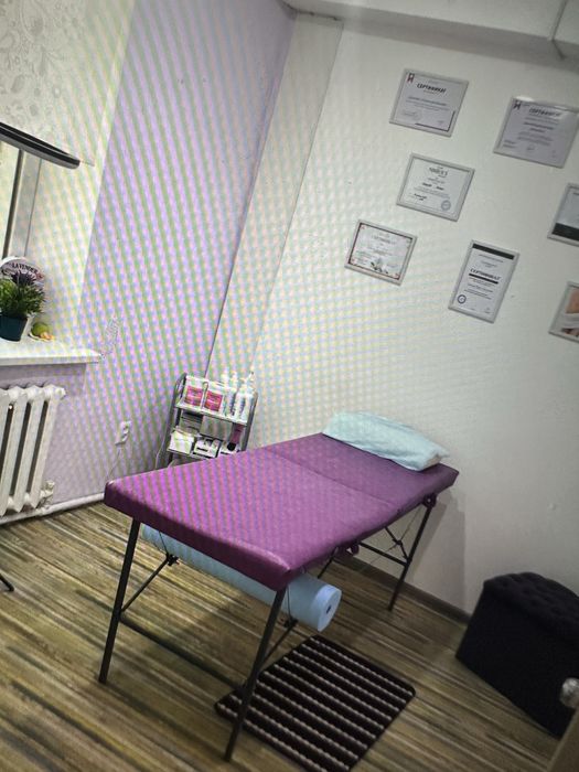 Продам  маникюрную студию