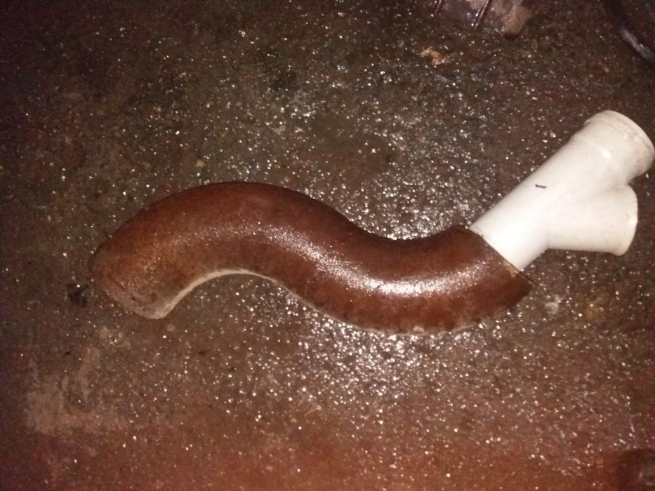 труба металлическая угол