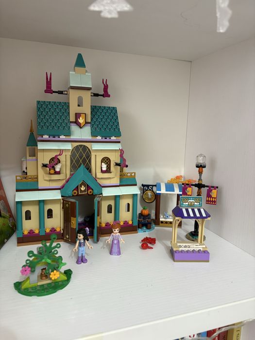 Лего френдс