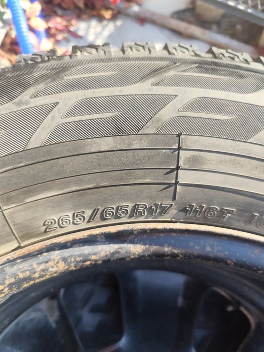 Продам Шины 265/65 r17