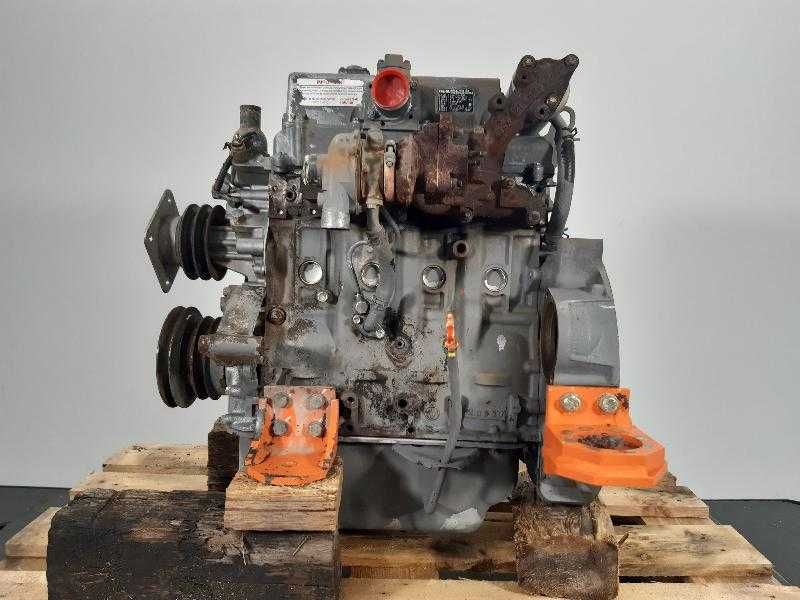 Motor Isuzu 4LE2X pentru excavator Hitachi ZX85USBLCN 3 second hand verificat diesel 4 cilindri Uniterra Group SRL