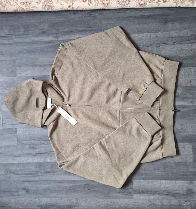 Tracksuit Essentials *OFERTA*
