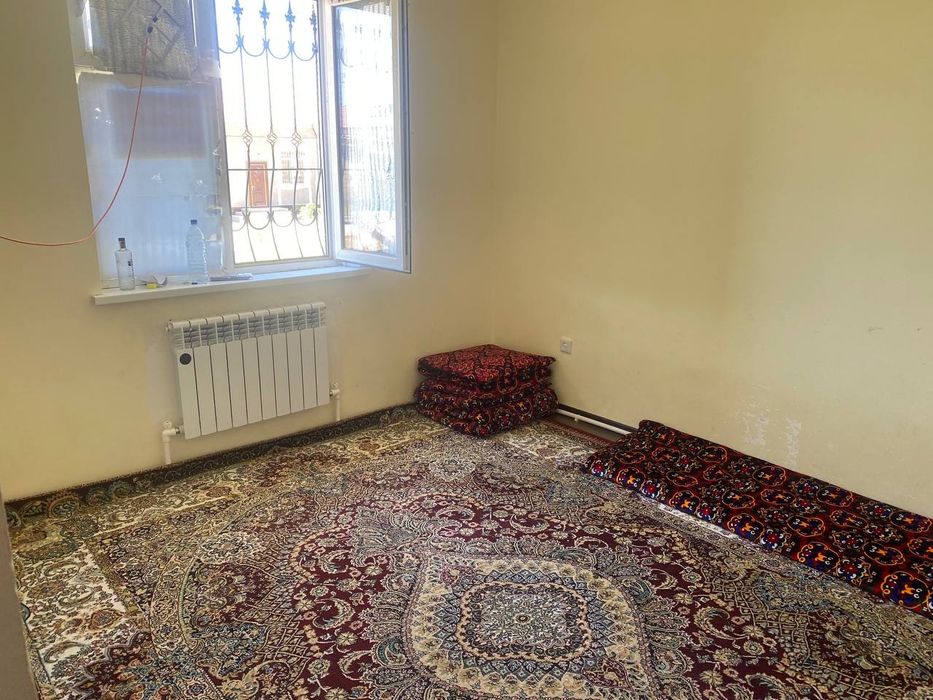 Pitnakda kvartira sotiladi