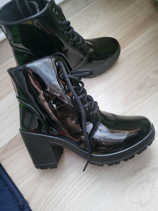 Botine lac negru noi