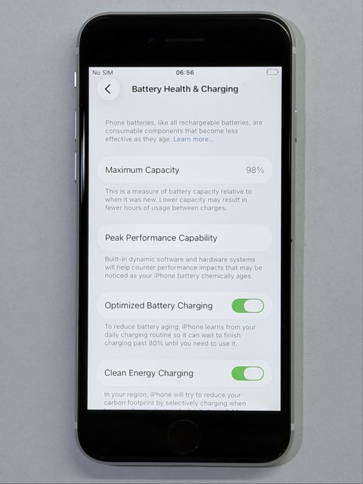 iPhone SE2020 бял 98% battery
