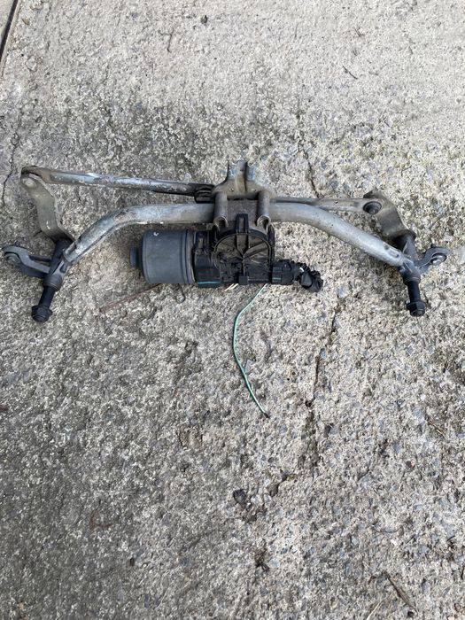 Механизъм предни чистачки Пежо 207