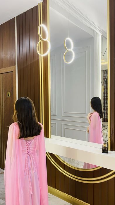 Красивое вечернее платье