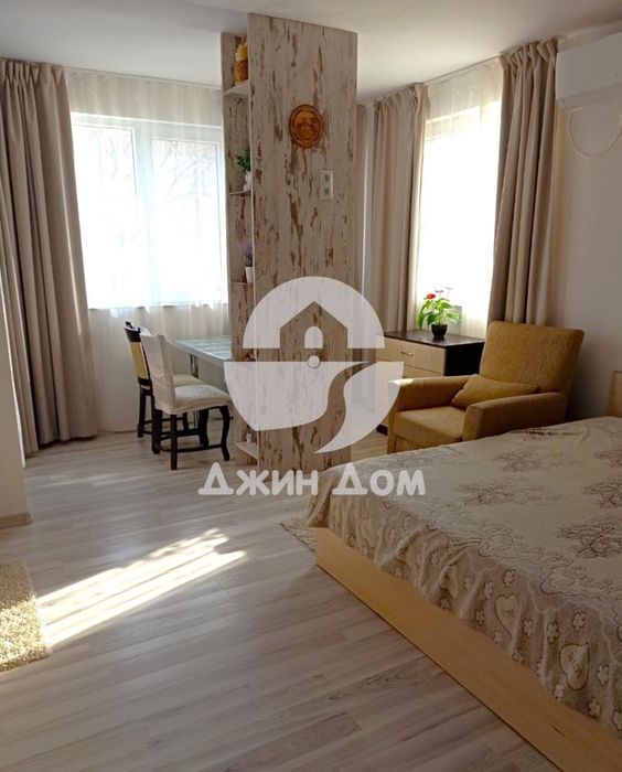 Продава се Едностаен апартамент в к.к. Слънчев бряг - 45 кв.м за 1578 €/кв.м - Снимка #1