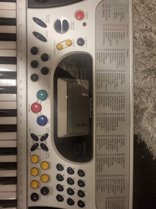 електронен клавир RadioShack