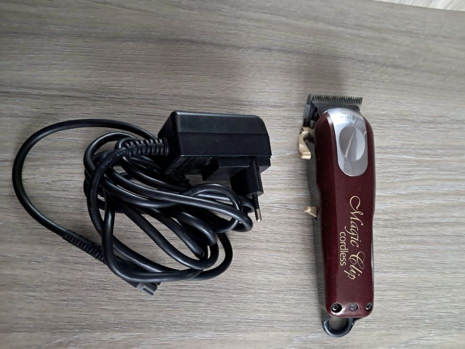 Vand masina de tuns Magic Clip Cordless profesionala