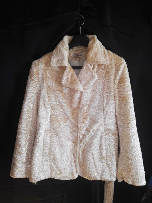 Дамско еко палто, размер L