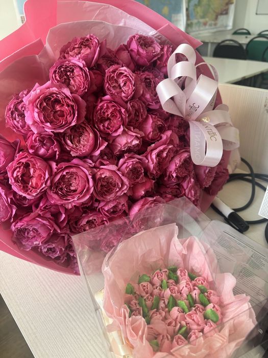 Пионовидные розы