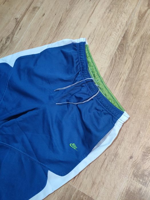 Pantaloni scurți Nike mărimea S/M