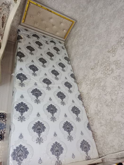 Продается диван крават