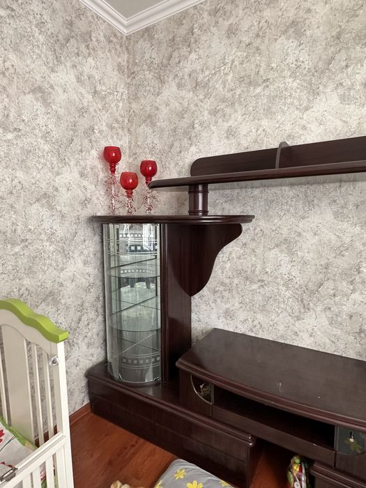 Xitoy mebel sotiladi srocchno