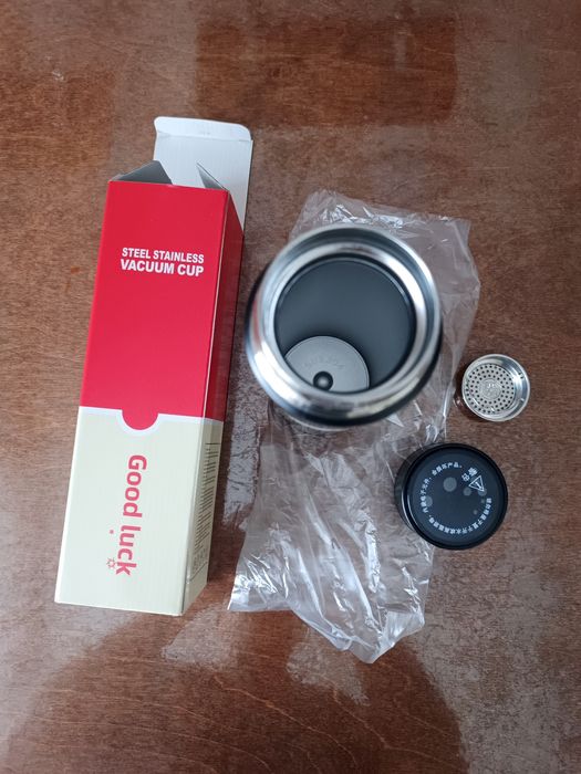 Термо кружка с индикацией температуры.