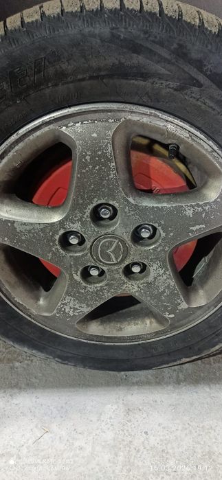 Диск размер 15 с резиной зимний