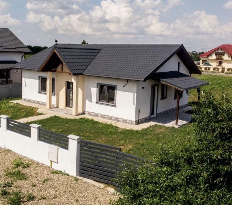 Casa construita 2024-2025 materiale premium in Horia Neamt