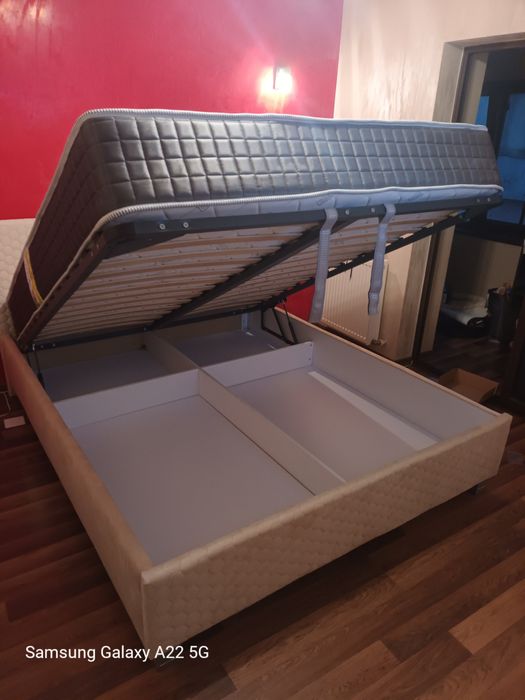 Montez mobila,si mici reparatii.