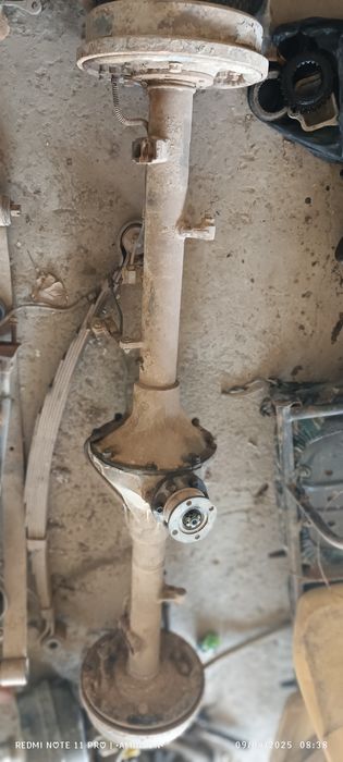 УАЗ заднимос сотилади