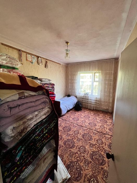 Срочно 3-х комнт. Военный городок, Аранча 90д.