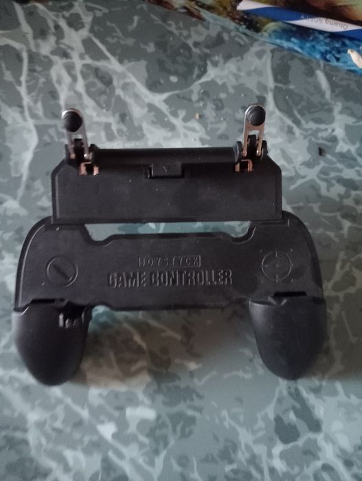 Геймпад для телефона